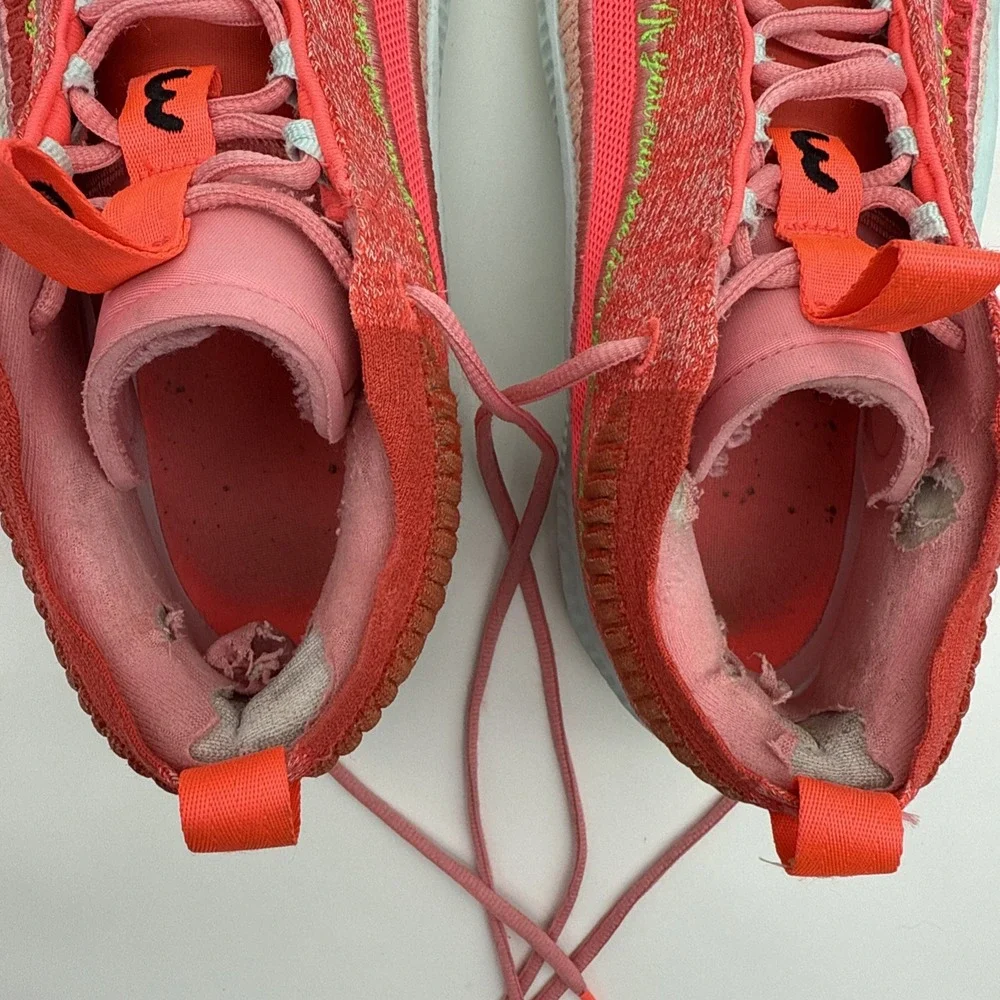 Nike Womens Cosmic Unity 3 FQ9395-600 Red Basketball Shoes Sneakers Size US 11 - Picture 11 of 16